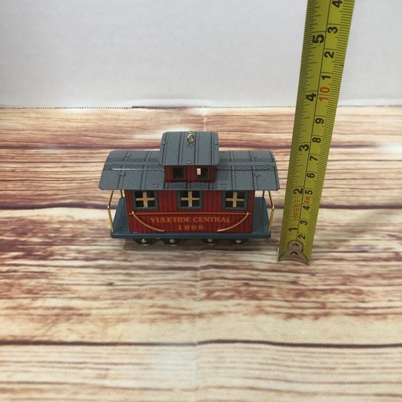 Hallmark Keepsake Ornament Yuletide Central, Caboose, Train, #5, 1998, Box 90s - Picture 8 of 14